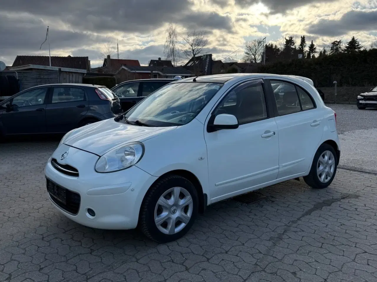 Billede 2 - Nissan Micra 1,2 Dig-S 98 Tekna