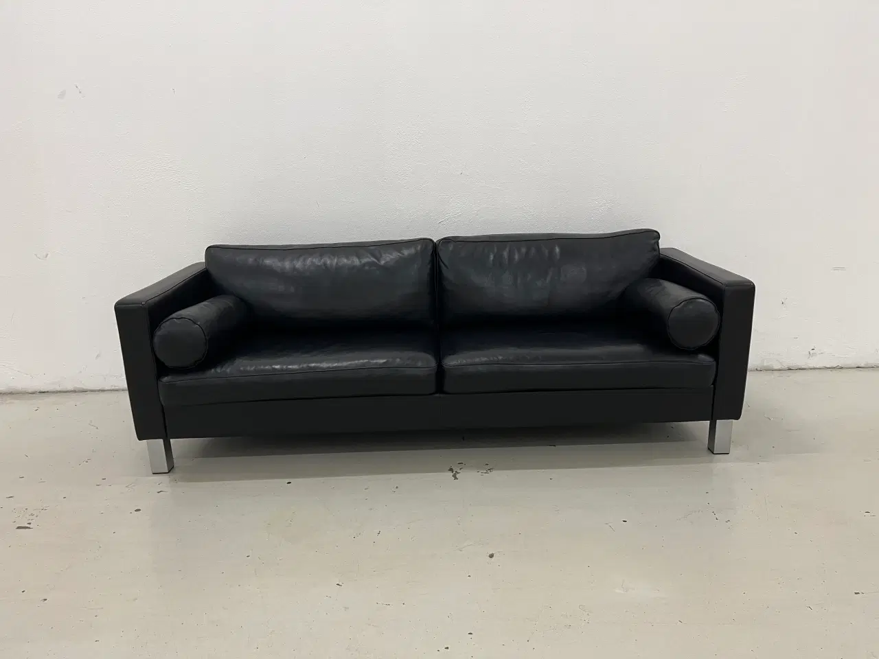 Billede 1 - Mogens Hansen MH321 3Pers.Sofa i sort semianilin.