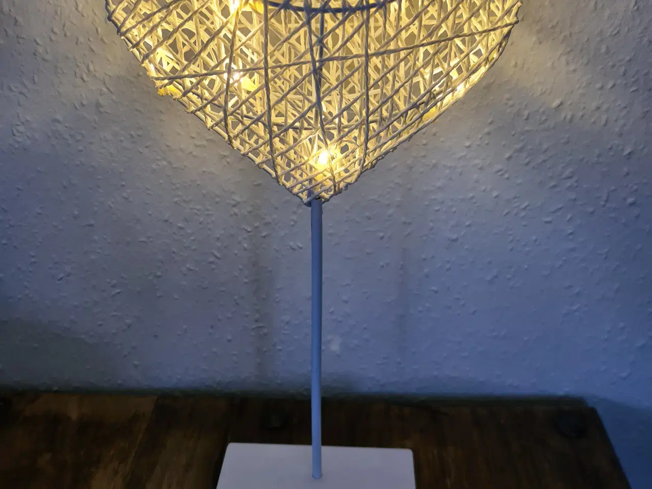 Billede 1 - NY lampe - lyskæde