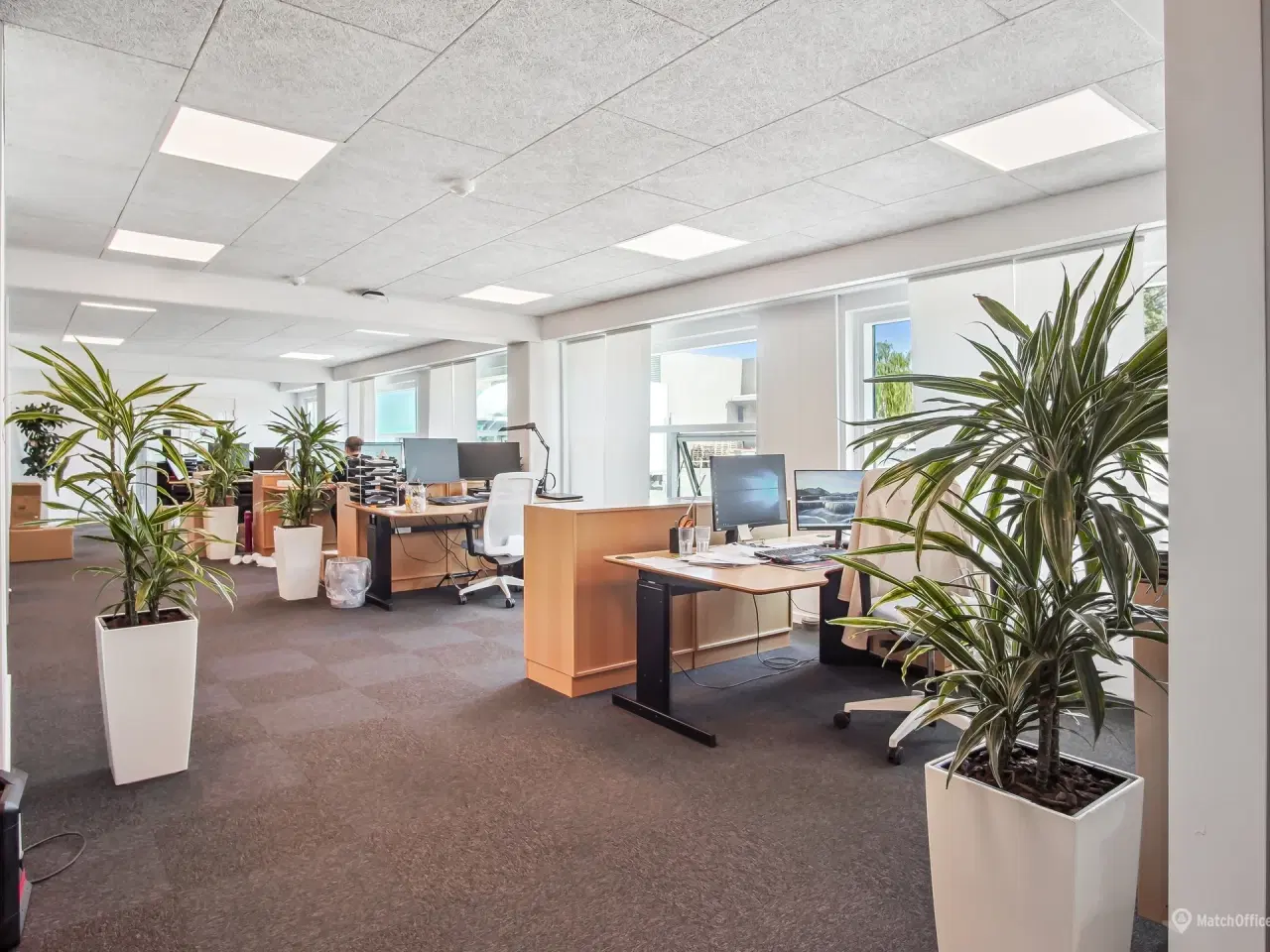 Billede 20 - Stort kombineret lager- og kontorlejemål i Vejle med 6 m loft og nem adgang til E45