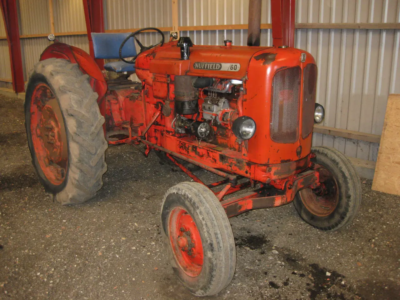 Billede 2 - Nuffield traktor købes straks