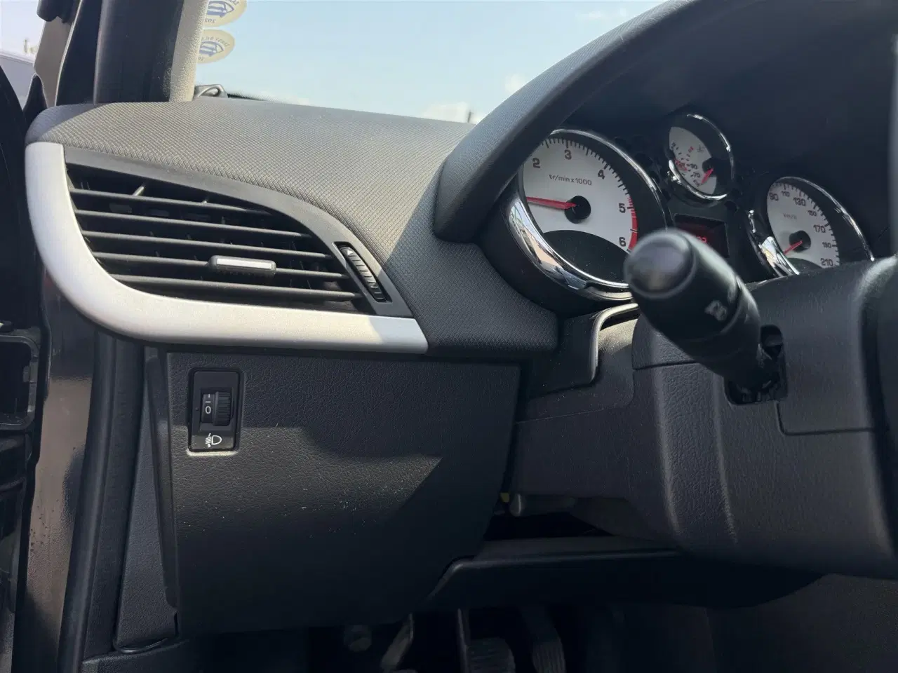 Billede 10 - Peugeot 207 1,6 HDI Comfort Plus 90HK 3d