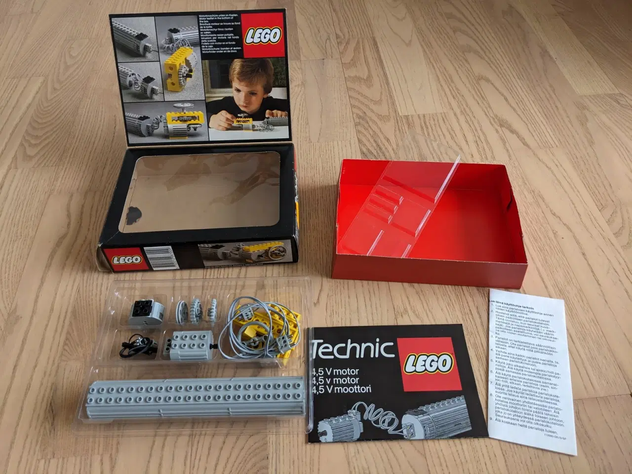 Billede 3 - Lego Technic 8700 Suppleringssæt / Motor