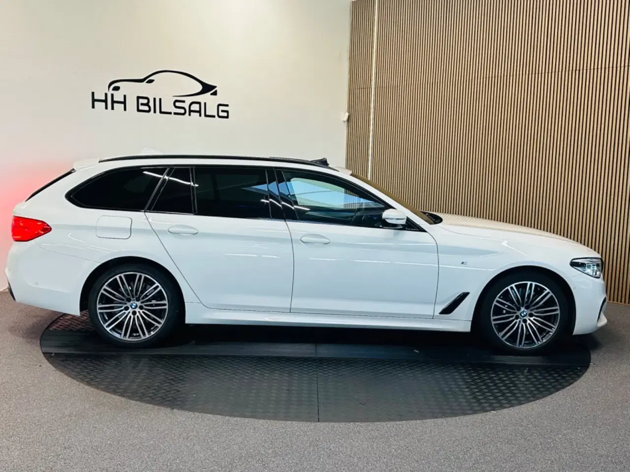 Billede 4 - BMW 540i 3,0 Touring M-Sport xDrive aut.