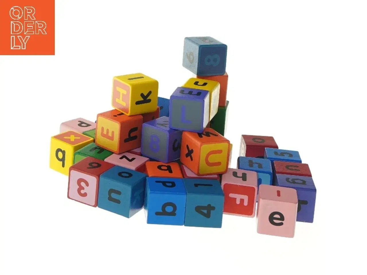 Billede 1 - Træklodser med bogstaver og tal (str. 3x3 cm)