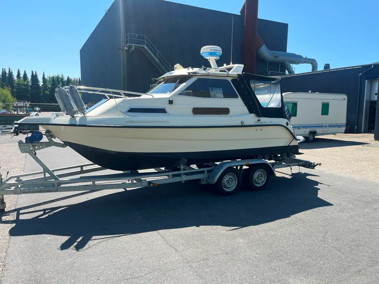 Billede 3 - Uttern 5750C med 115hk Yamaha