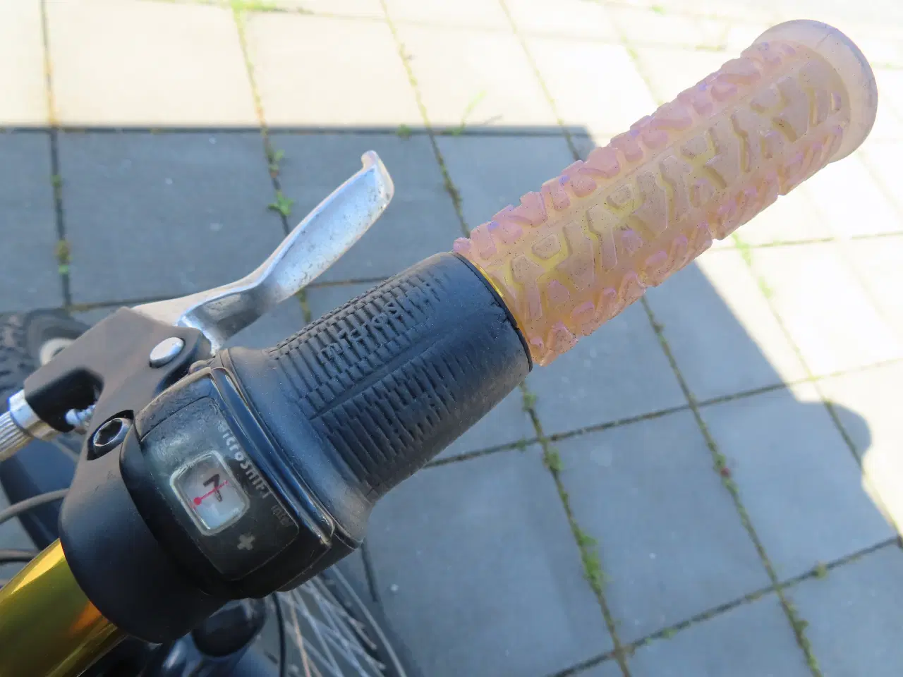 Billede 15 - Guldcykel til en gulddreng?... MBK 26 tommer