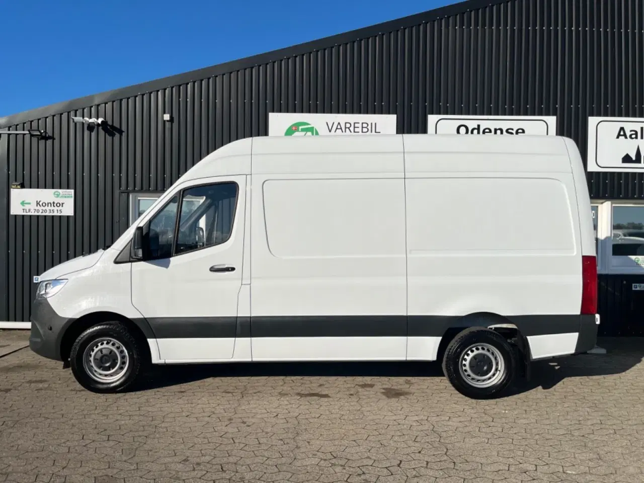 Billede 1 - Mercedes Sprinter 317 2,0 CDi A2 Kassevogn aut. RWD