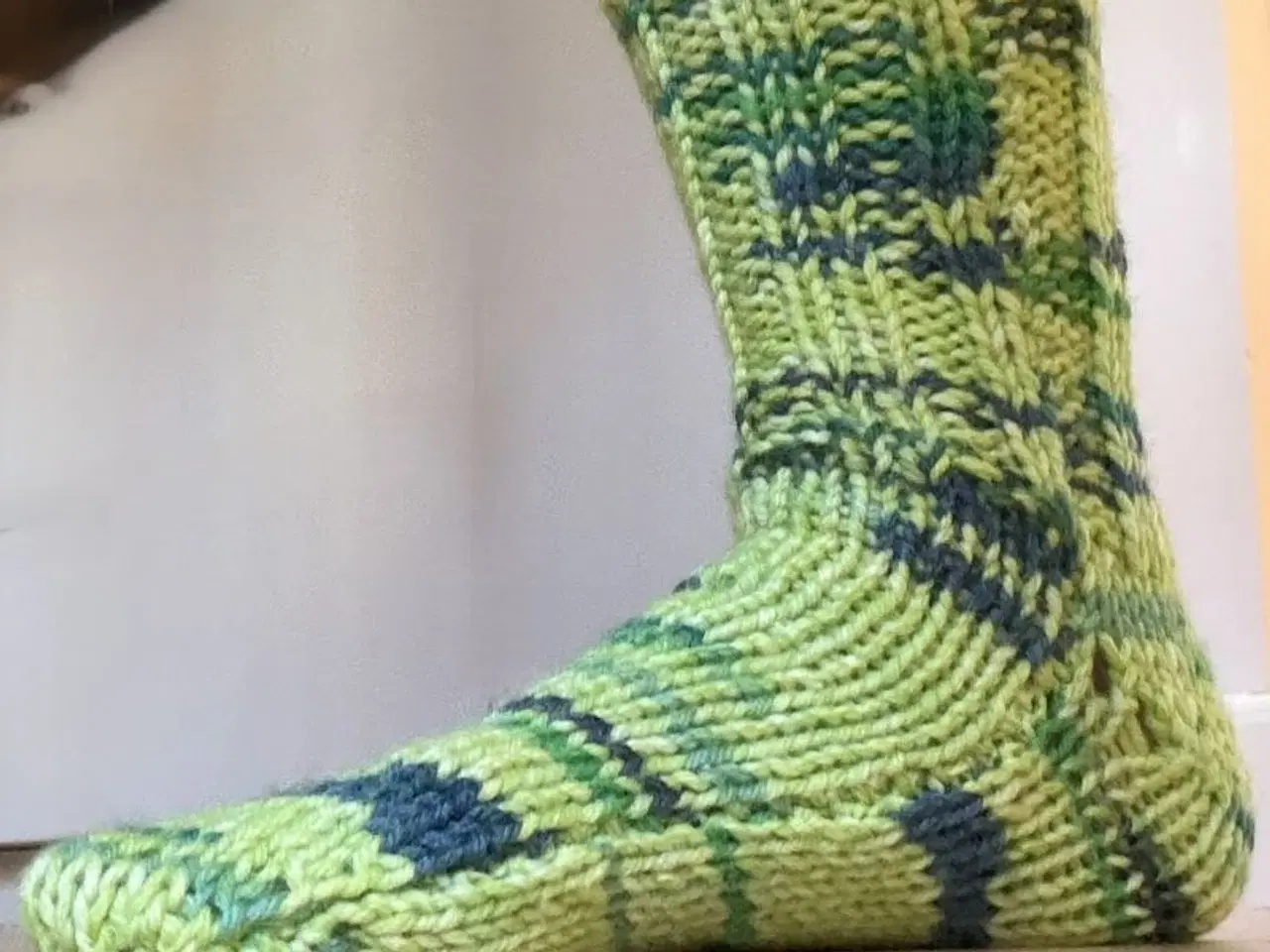 Billede 4 - Håndstrikkede rag-sokker - tykke sokker / sutsko