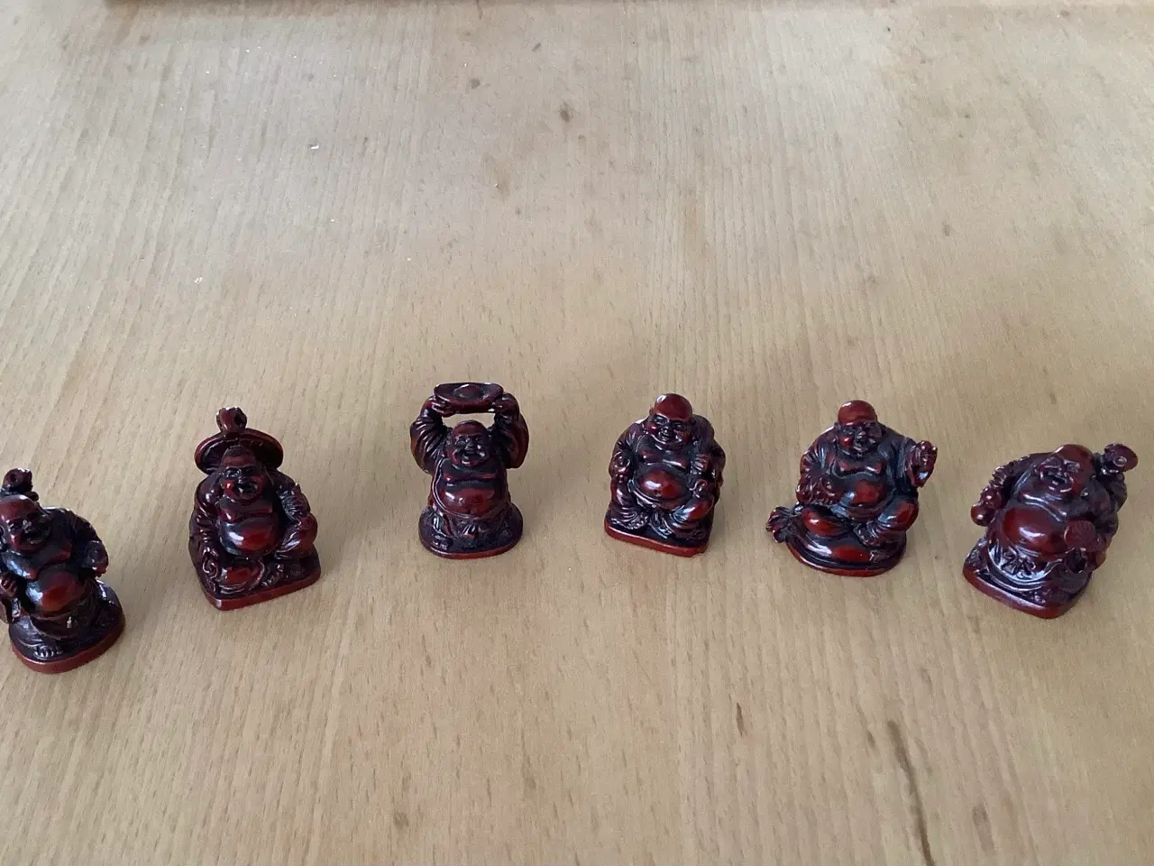 Billede 1 - 6 små Buddha figurer