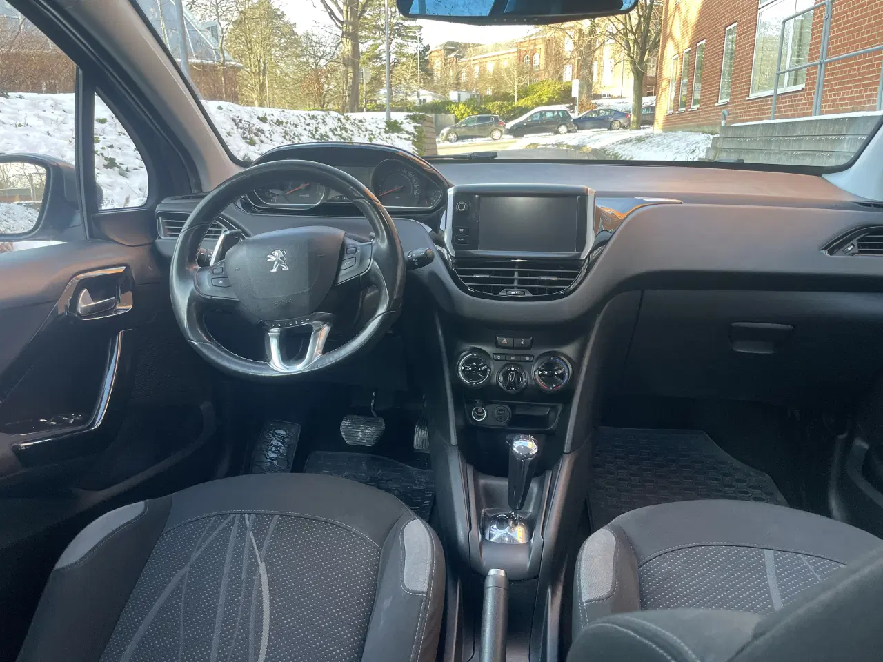 Billede 6 - Peugeot 208 1,4 E-HDI Automatgear 