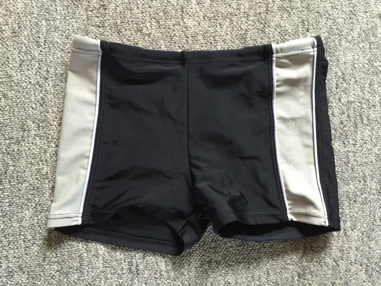 Billede 1 - Color kids badeshorts str 10 år