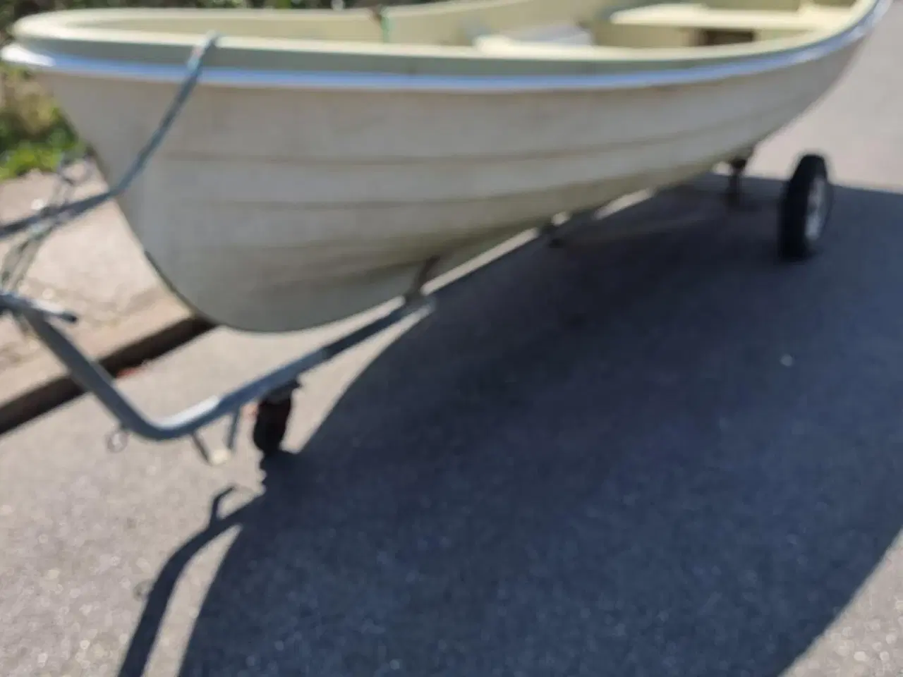 Billede 9 - Saga7 jolle med ophalervogn og motor