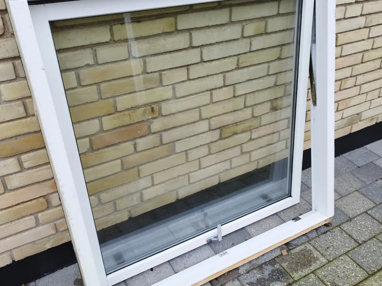 Billede 3 - 3 styk Topstyret hvide termovinduer