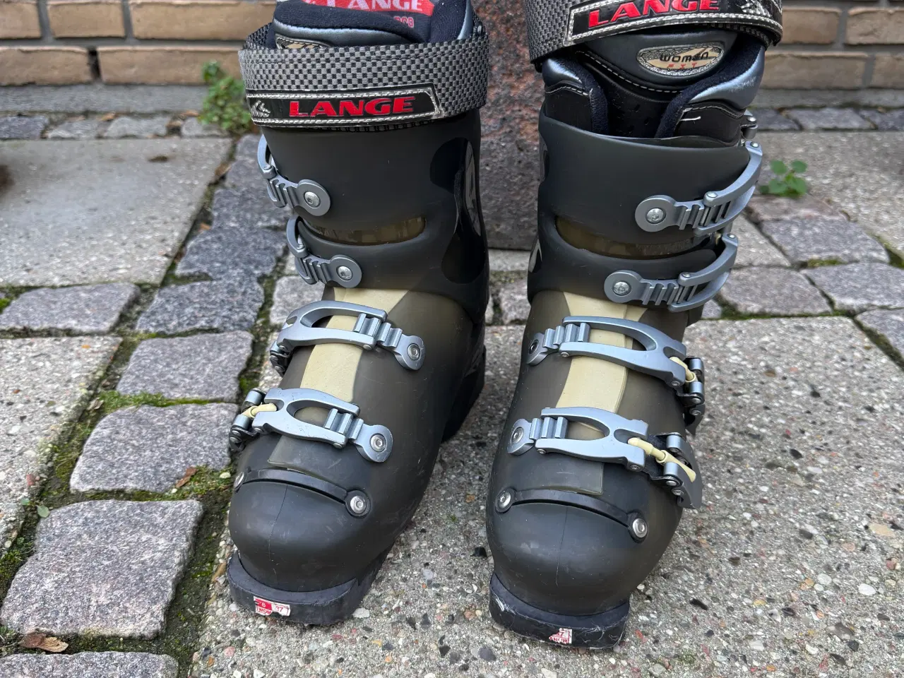 Billede 1 - Skistøvler af mærket Lange og støvletaske