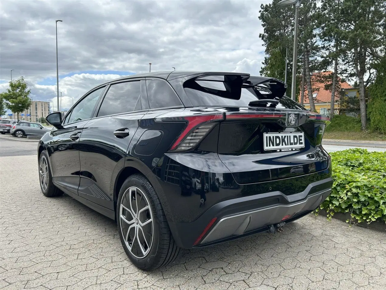 Billede 2 - MG 4  Luxury