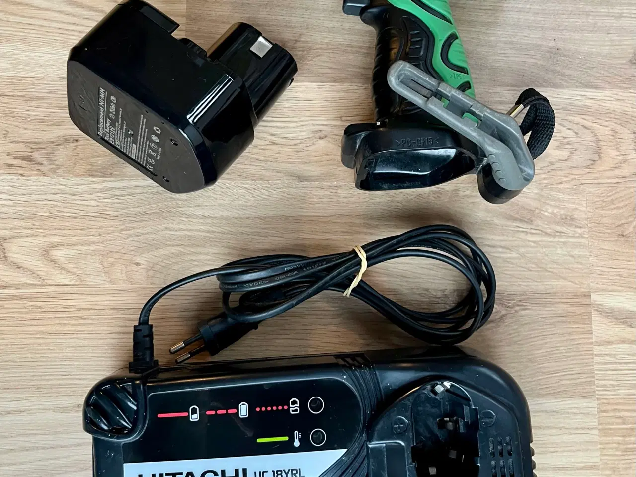 Billede 1 - Hitachi akku bore- og skruemaskine