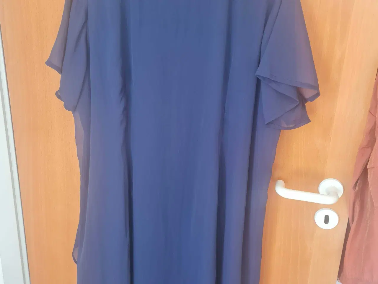 Billede 11 - Zhenzi kjole str 54 xl ny