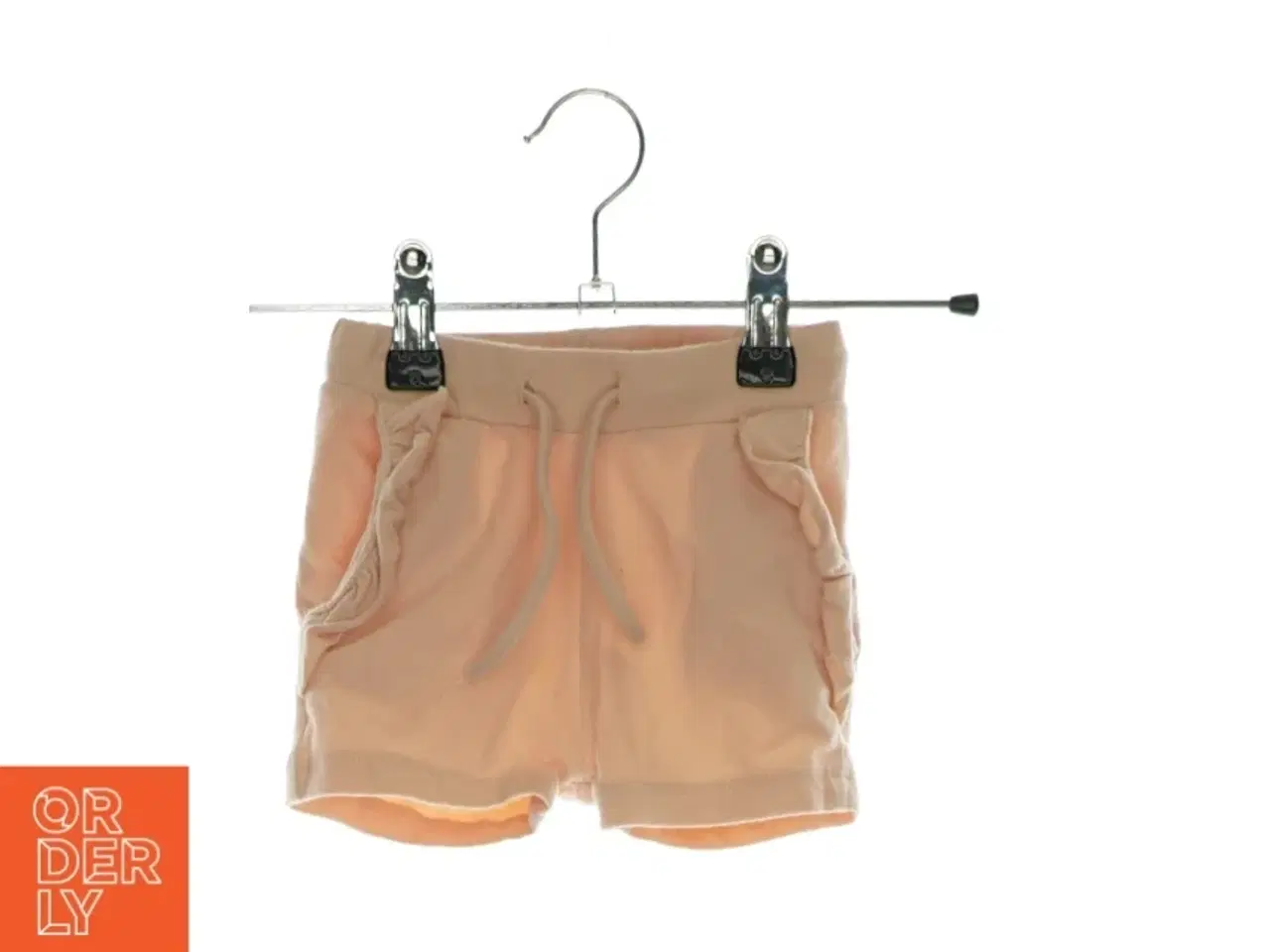 Billede 3 - T-shirt og shorts fra Petit (str 74)