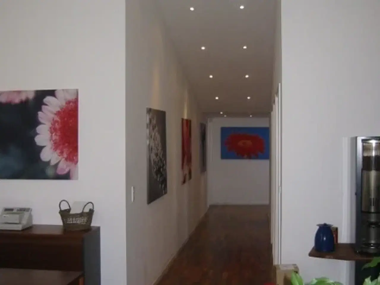 Billede 2 - Fantastiske lagerlokaler m. rulleport