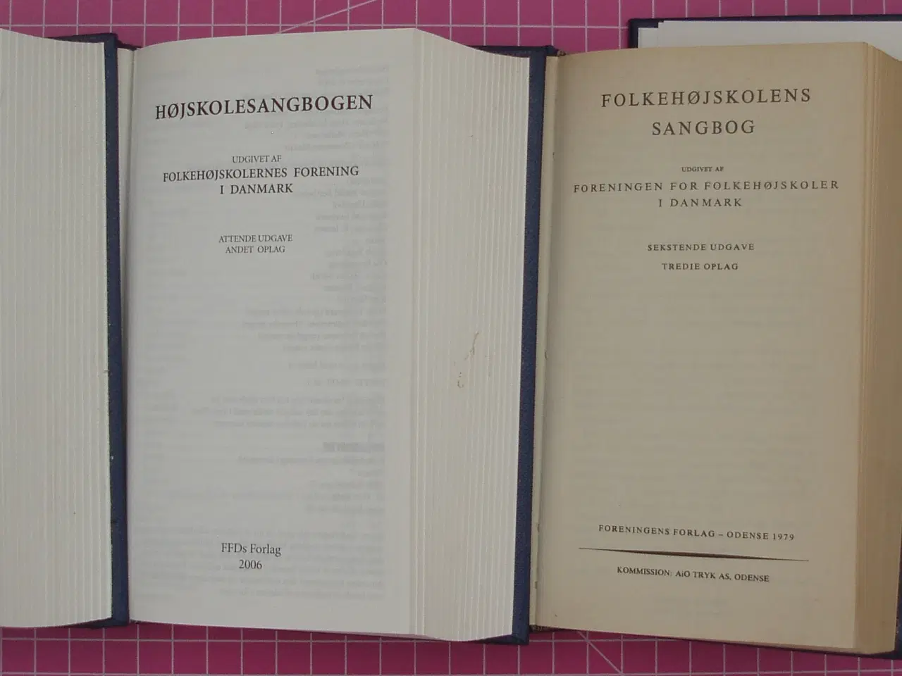 Billede 2 - Højskolesangbogen 1979+2x2006+2018