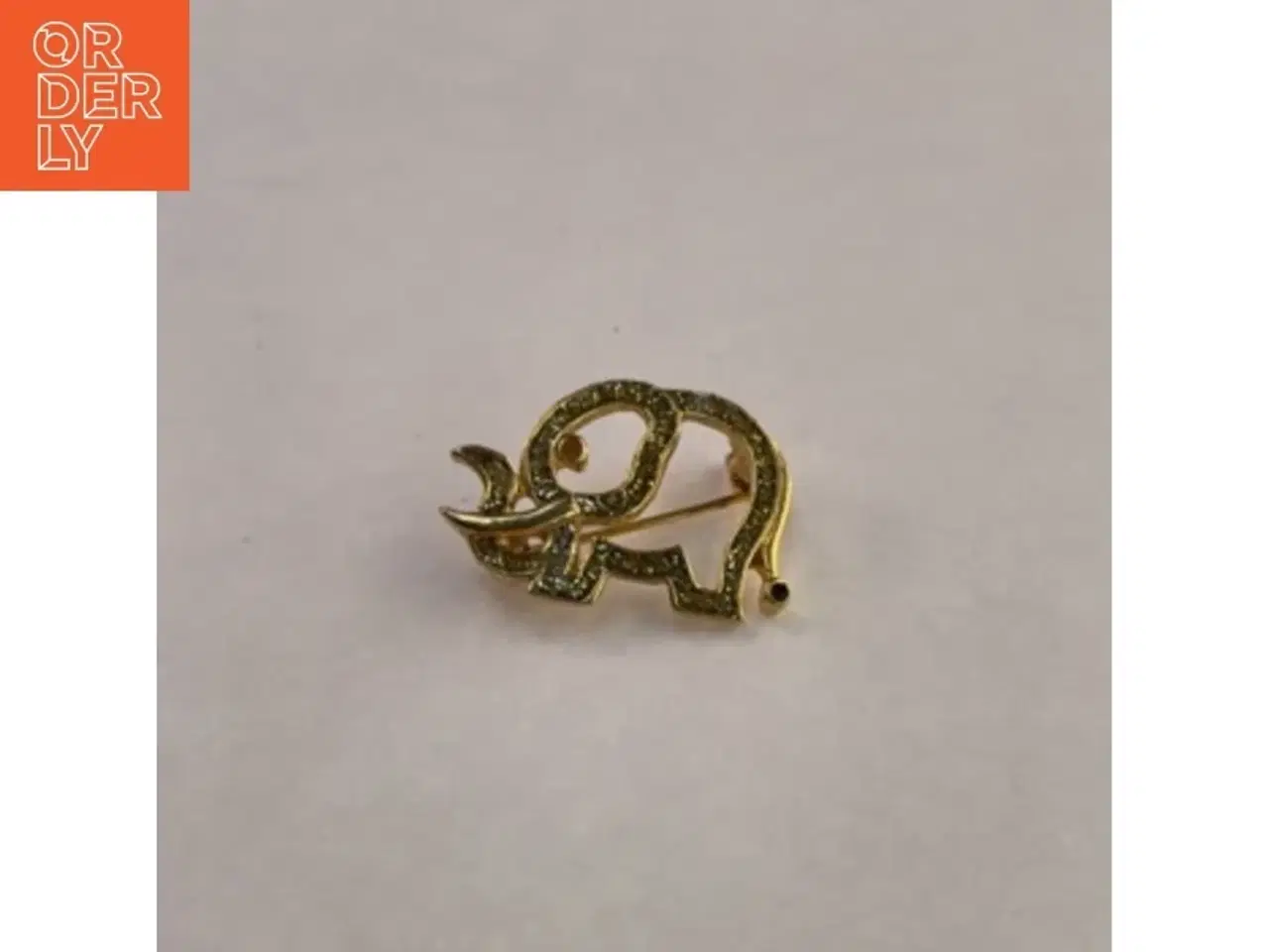 Billede 1 - Broche af elefant i ukendte materiale (str. 2 cm)