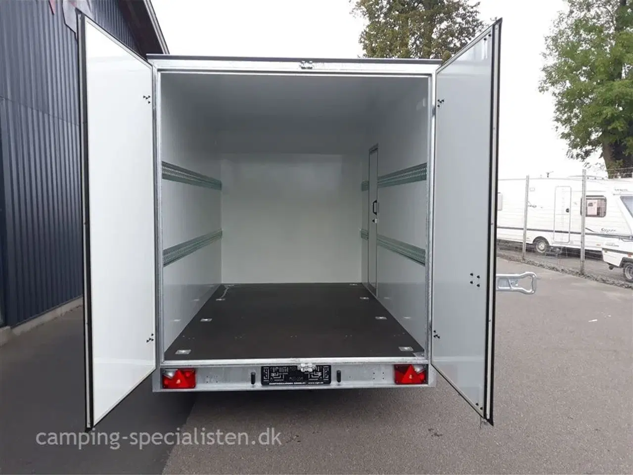 Billede 2 - 2024 - Selandia Tomplan TP 360 TFD Cargo trailer     Ny Cargo trailer med døre - kan ses Hos  Camping- Specialisten.dk Silkeborg