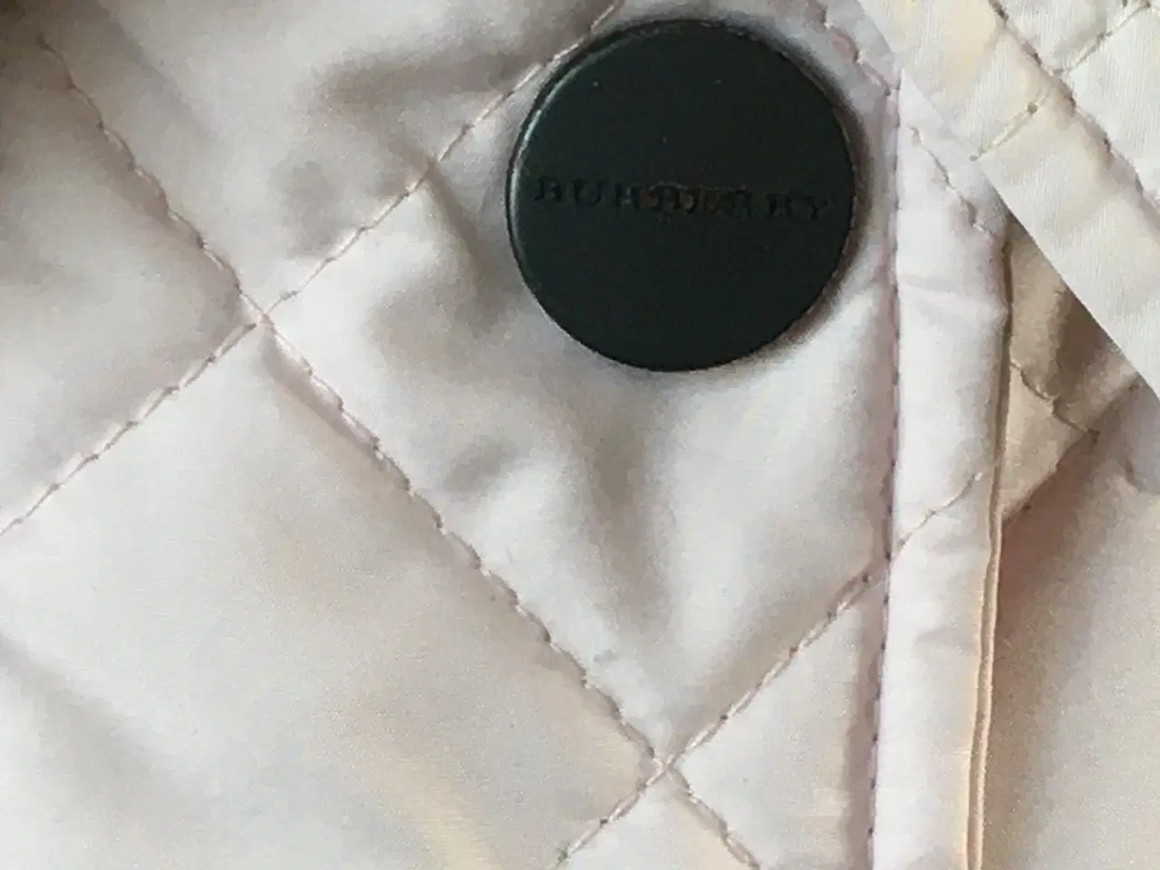 Billede 3 - Burberry, Jakke, str 46