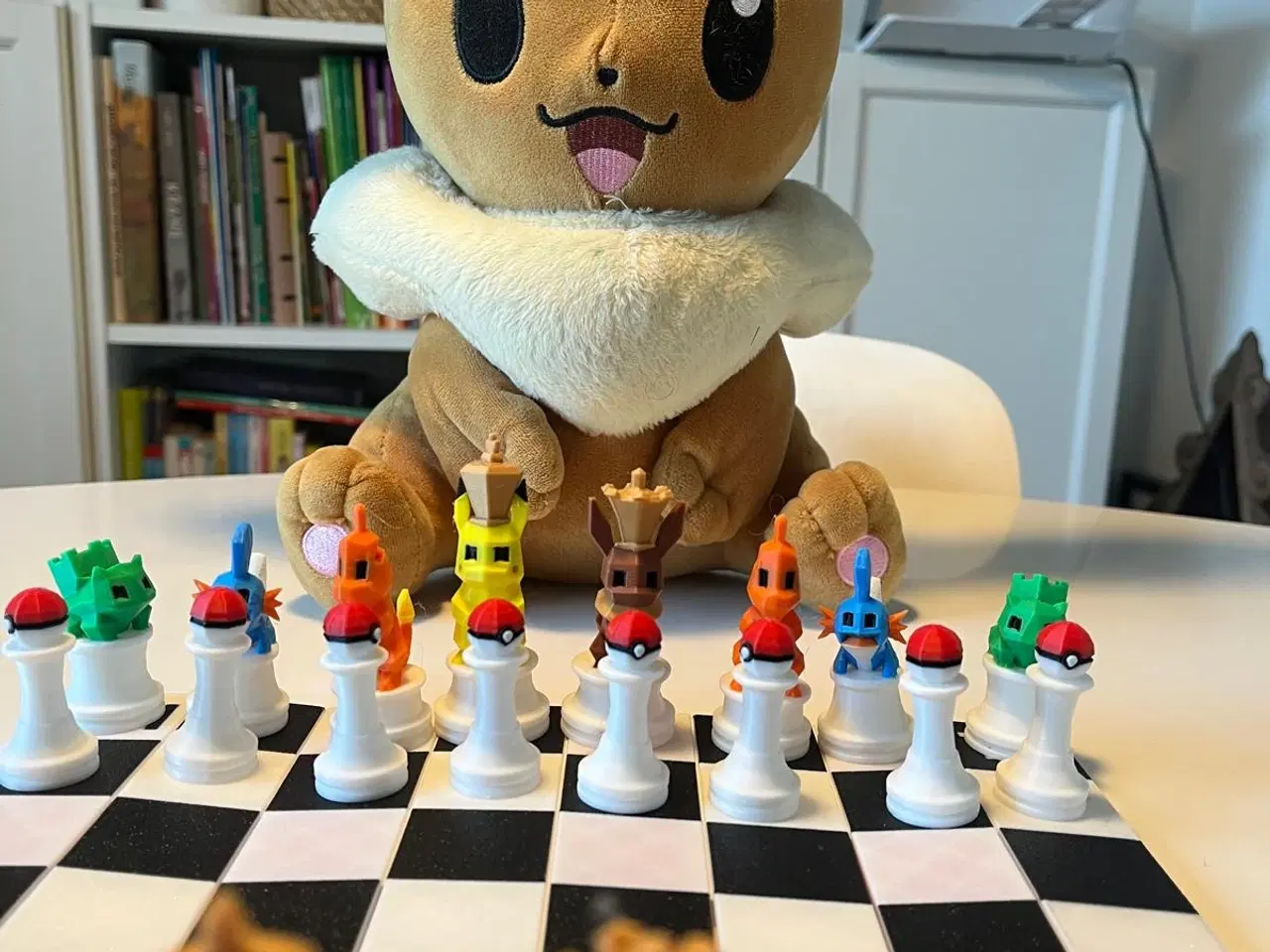 Billede 2 - Skaksæt med pokemon inspiration