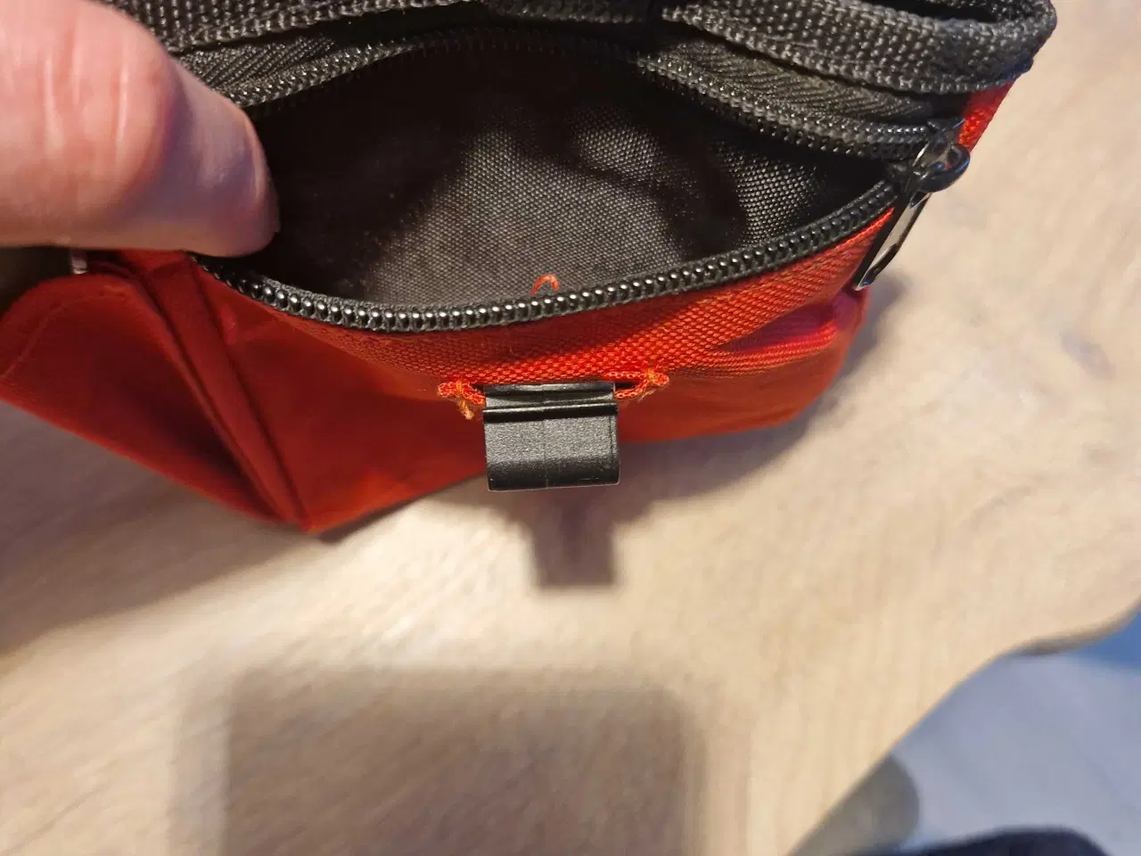 Billede 6 - Godbids taske I rød