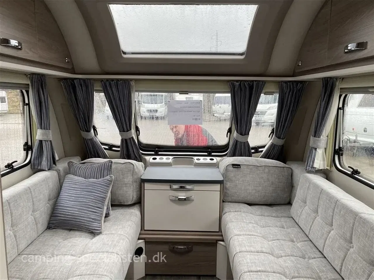 Billede 5 - 2024 - Sprite Mondial 370 SE   Sprite Mondial 370 SE model 2024 - Enkeltsenge - kan nu opleves ved Camping Specialisten.dk