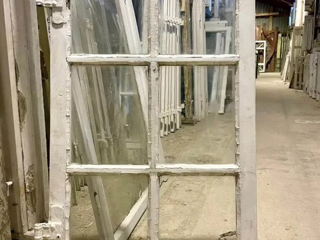 Billede 1 - Klassisk, lille 6-ruders vinduesramme