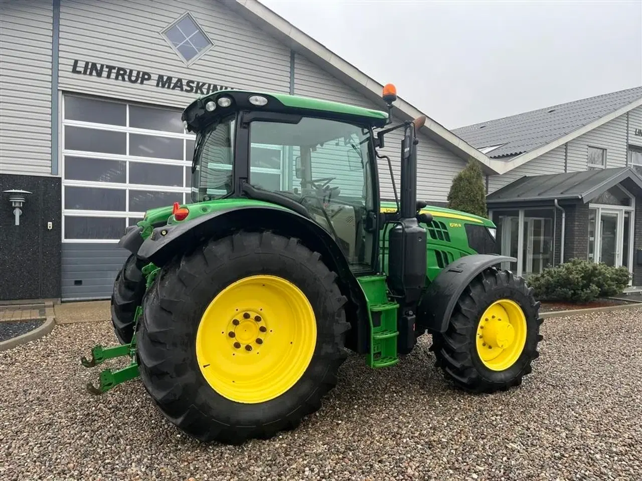 Billede 13 - John Deere 6130R Krybegear, TLS Affjedret foraksel og affjedret kabine