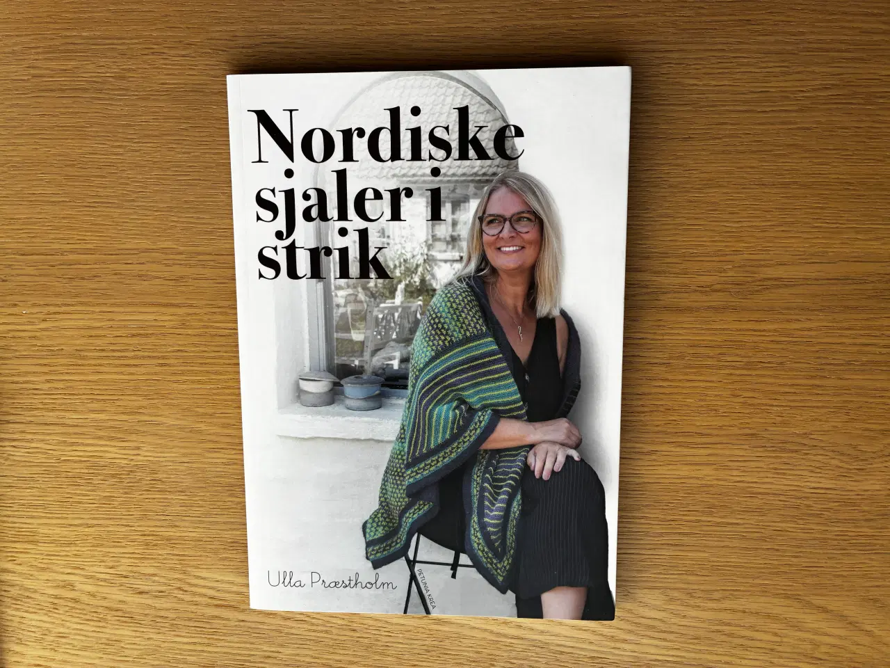 Billede 1 - Nordiske sjaler i strik