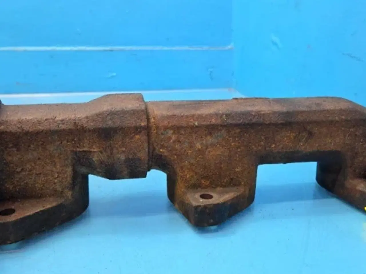 Billede 14 - John Deere 6125HZ001 Udstødningsmanifold R116838