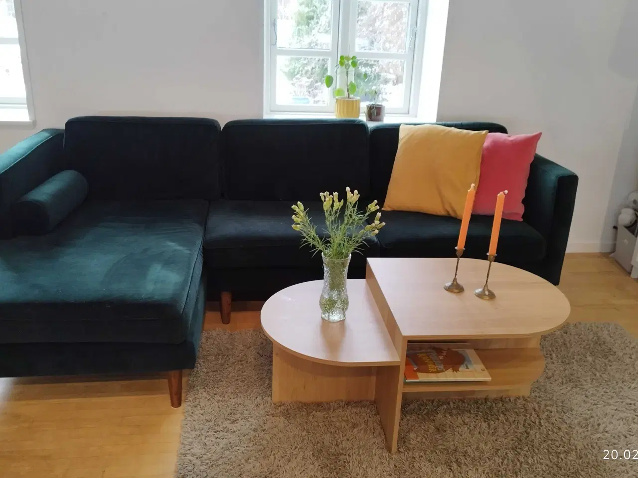 Billede 3 - Velour hjørnesofa – mørkegrøn