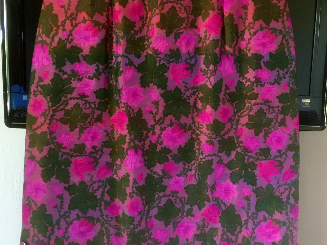 Billede 5 - Festkjole i Thaisilke