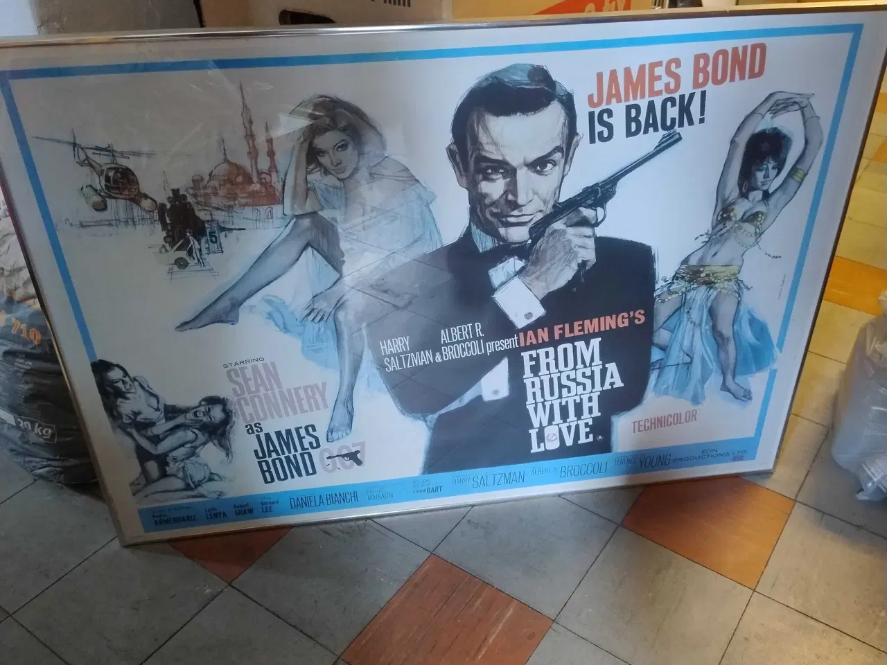 Billede 1 - Plakat med James Bond 