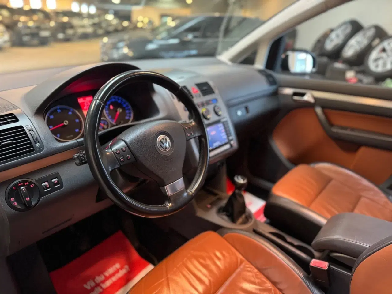 Billede 4 - VW Touran 2,0 TDi 140 Highline