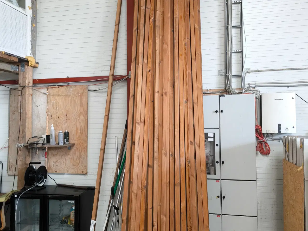 Billede 3 - 👉Frøslev 50x50 Thermowood 1 Stk 4,20 m.🎊
