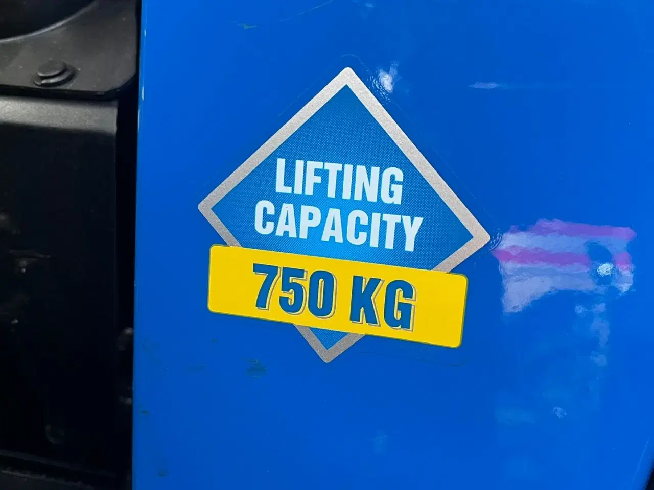 Billede 11 - Solis S26 6+2 gearmaskine med Fuldhydraulisk frontlæsser