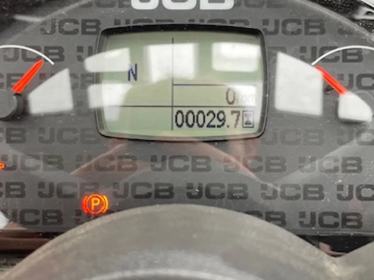Billede 5 - JCB 403 Plus Agri Med kabine og 30 km/t