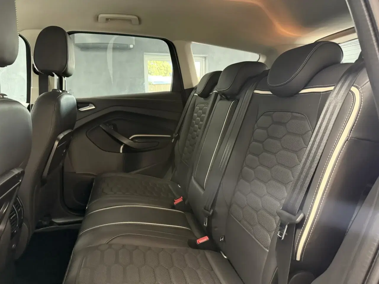Billede 13 - Ford Kuga 2,0 TDCi Vignale Attack AWD 180HK 5d 6g Aut.
