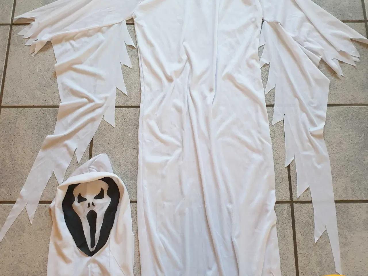 Billede 5 - Udklædningstøj børn 