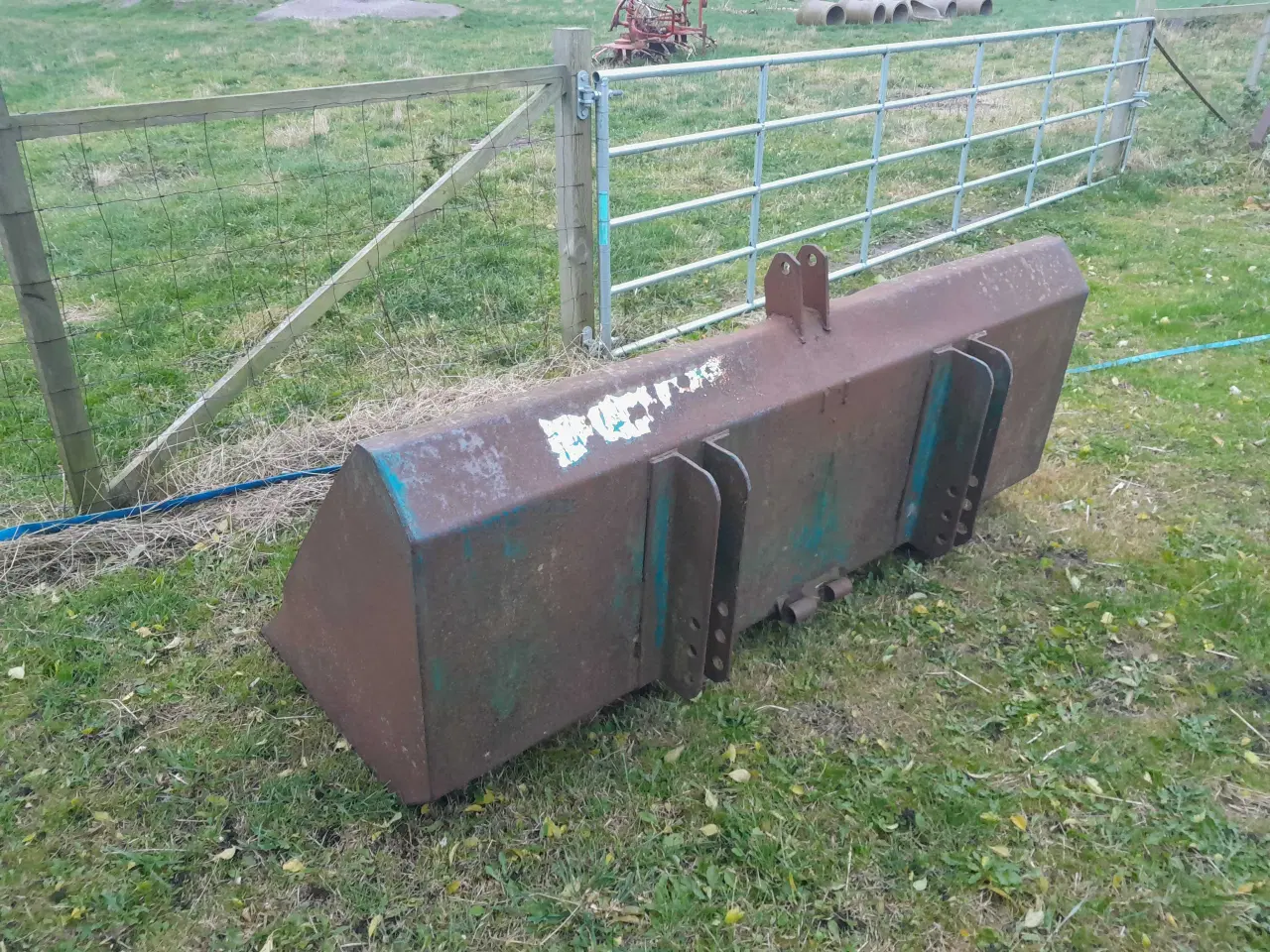 Billede 2 - Bagskovl stor