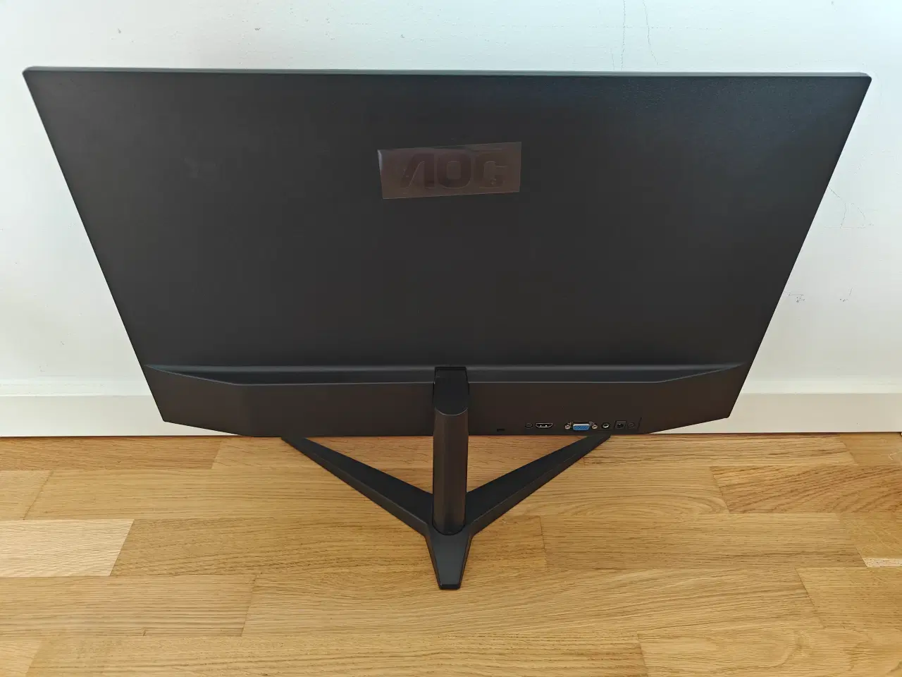 Billede 2 - 24" AOC 24B1H FHD LED skærm