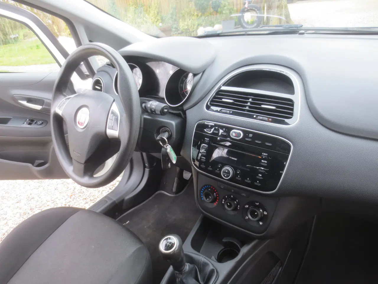 Billede 15 - Fiat Punto S7 1.3 MJD 85 Hk År 2014.