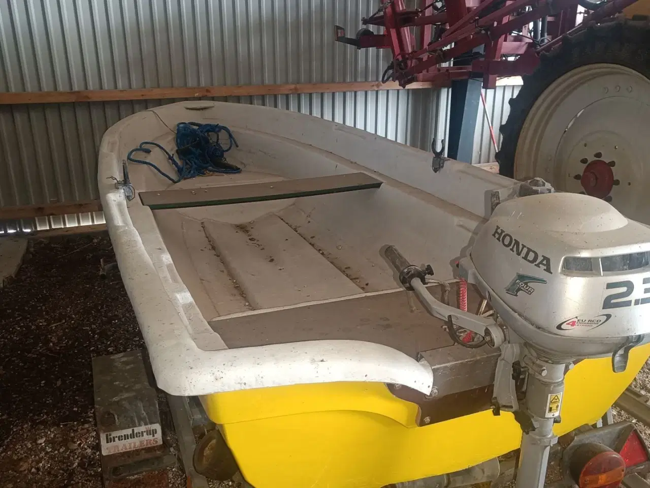 Billede 4 - - - - 10 fods med motor og trailer