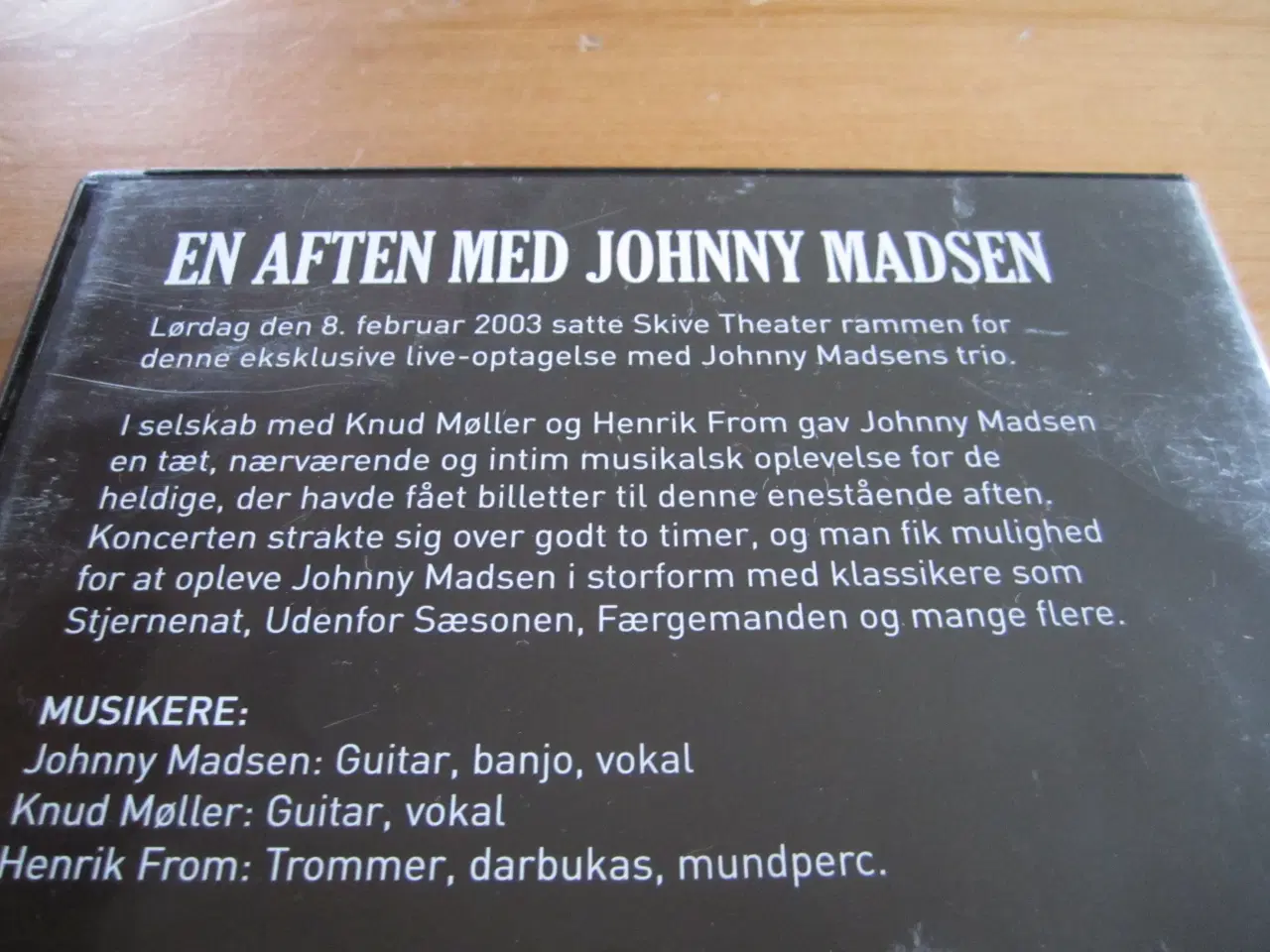 Billede 3 - En aften med JOHNNY MADSEN. Dvd.