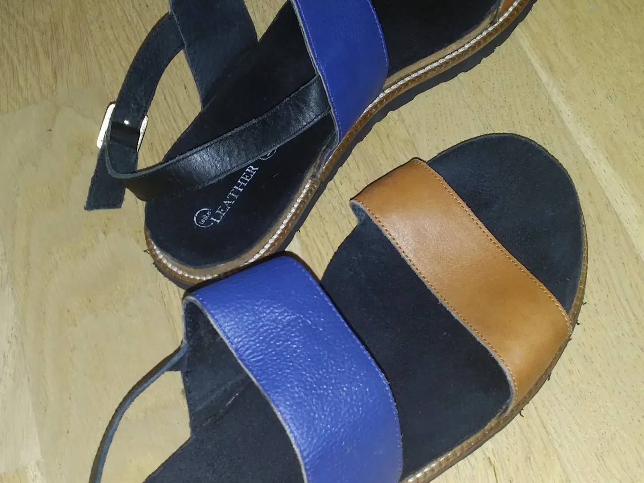 Billede 2 - Sandaler		